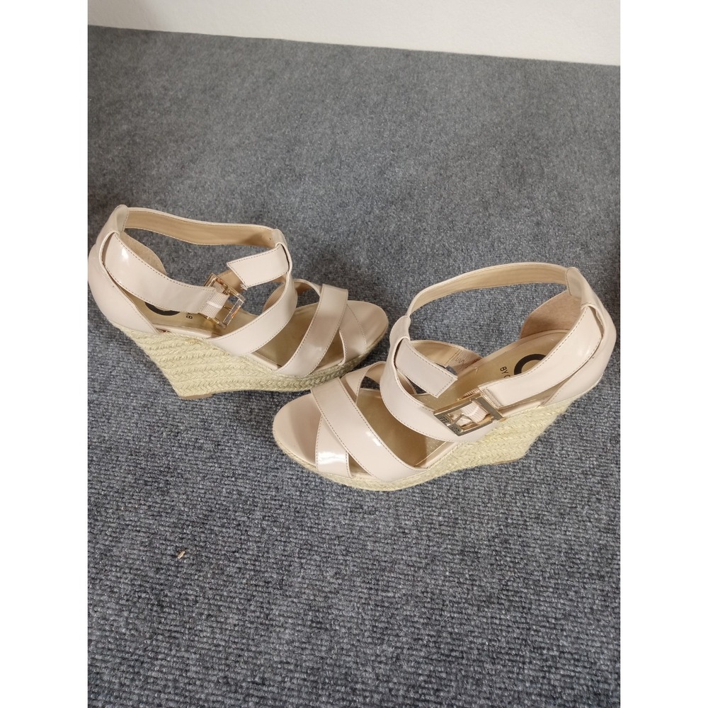 Guess By G 2 Espadrille Wedge Sandals, Size 8M - Picture 3 of 8
